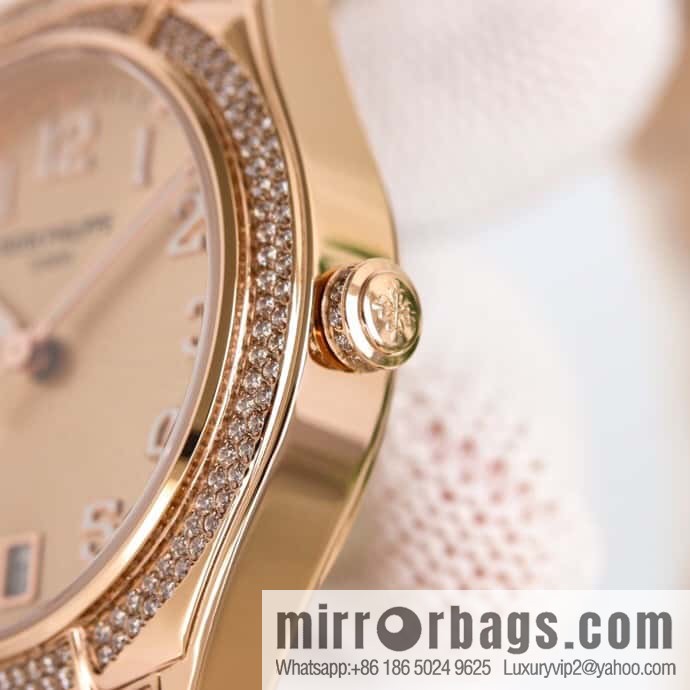 Patek Philippe TWENTY~ 4 Series 7300 324SC Self-winding Movement Watch