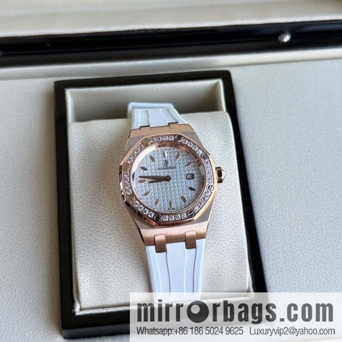 Alligator Leather RF Factory, Audemars Piguet Royal Oak Series Model 67601 Quartz Watch
