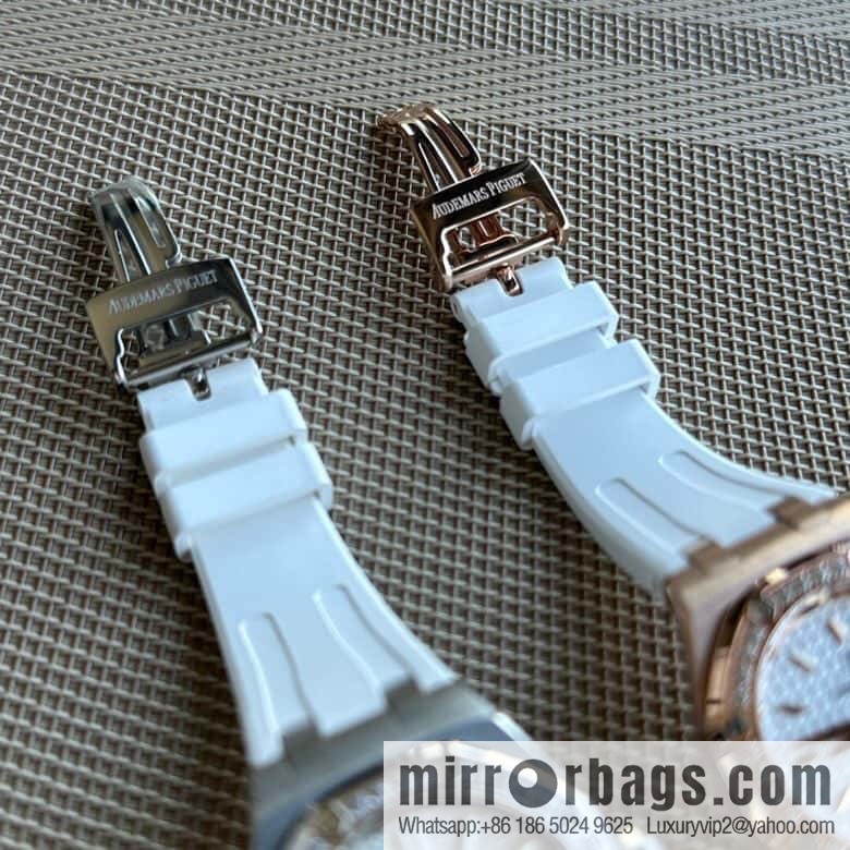 Alligator Leather RF Factory, Audemars Piguet Royal Oak Series Model 67601 Quartz Watch