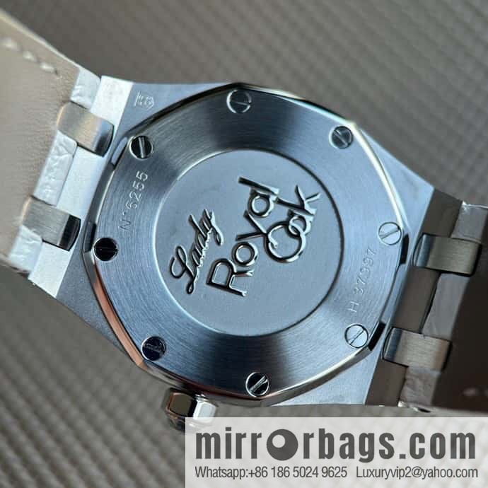 Alligator Leather RF Factory, Audemars Piguet Royal Oak Series Model 67601 Quartz Watch