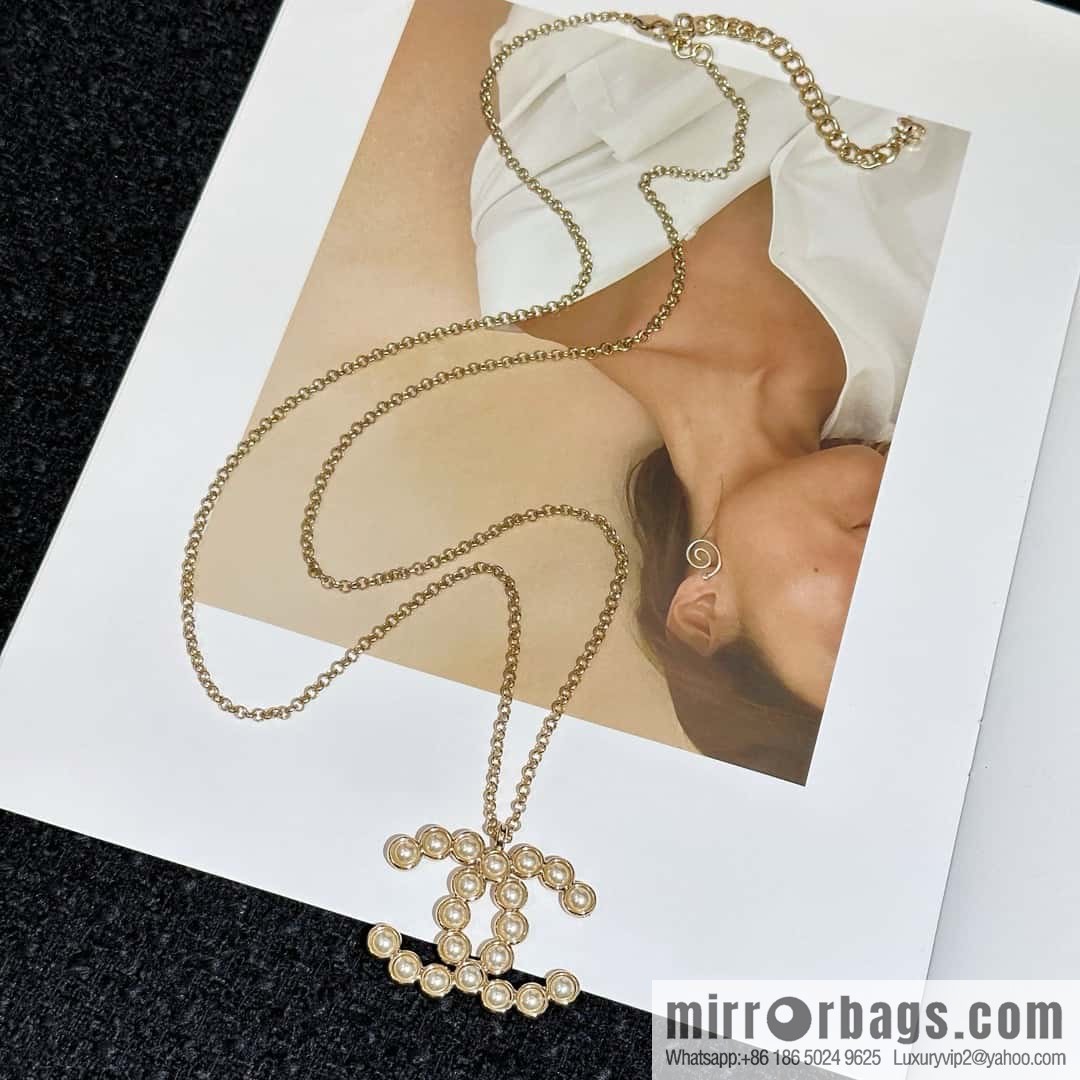❗️New ❗️ Chanel necklace ☀️ new ☑️ Chanel double c pearl necklace ☀️