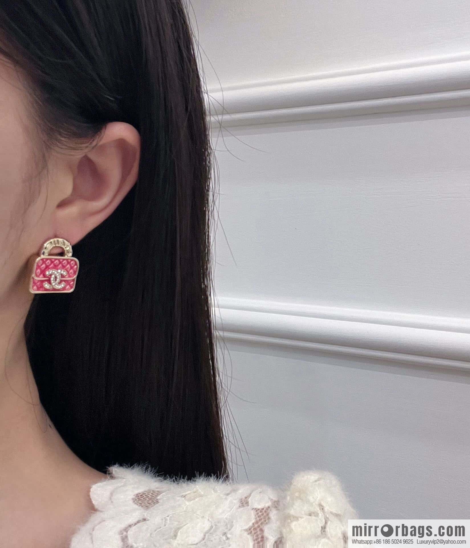 ❗️New ❗️ Chanel stud earrings ☀️ new ☑️ Chanel c1 double c diamond bag 👜 stud earrings ☀️