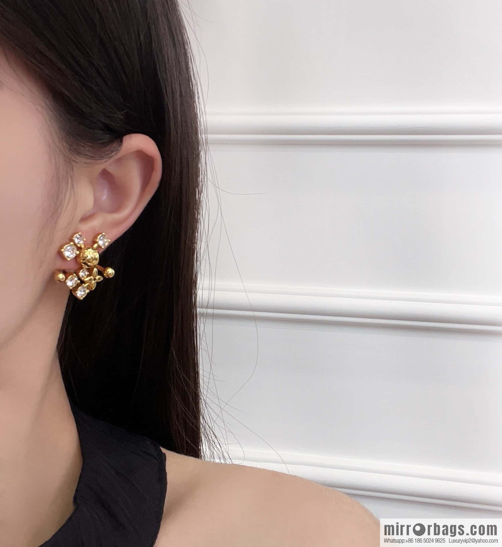 ❗️New ❗️ ❤️ ☀ Louis Vuitton LV CONSTELLATION stud earrings ☀