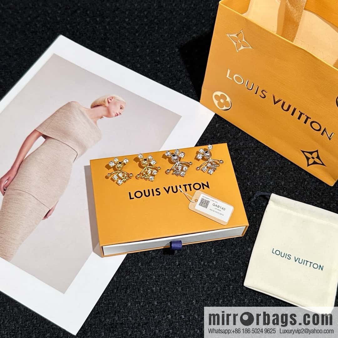 ❗️New ❗️ ❤️ ☀ Louis Vuitton LV CONSTELLATION stud earrings ☀