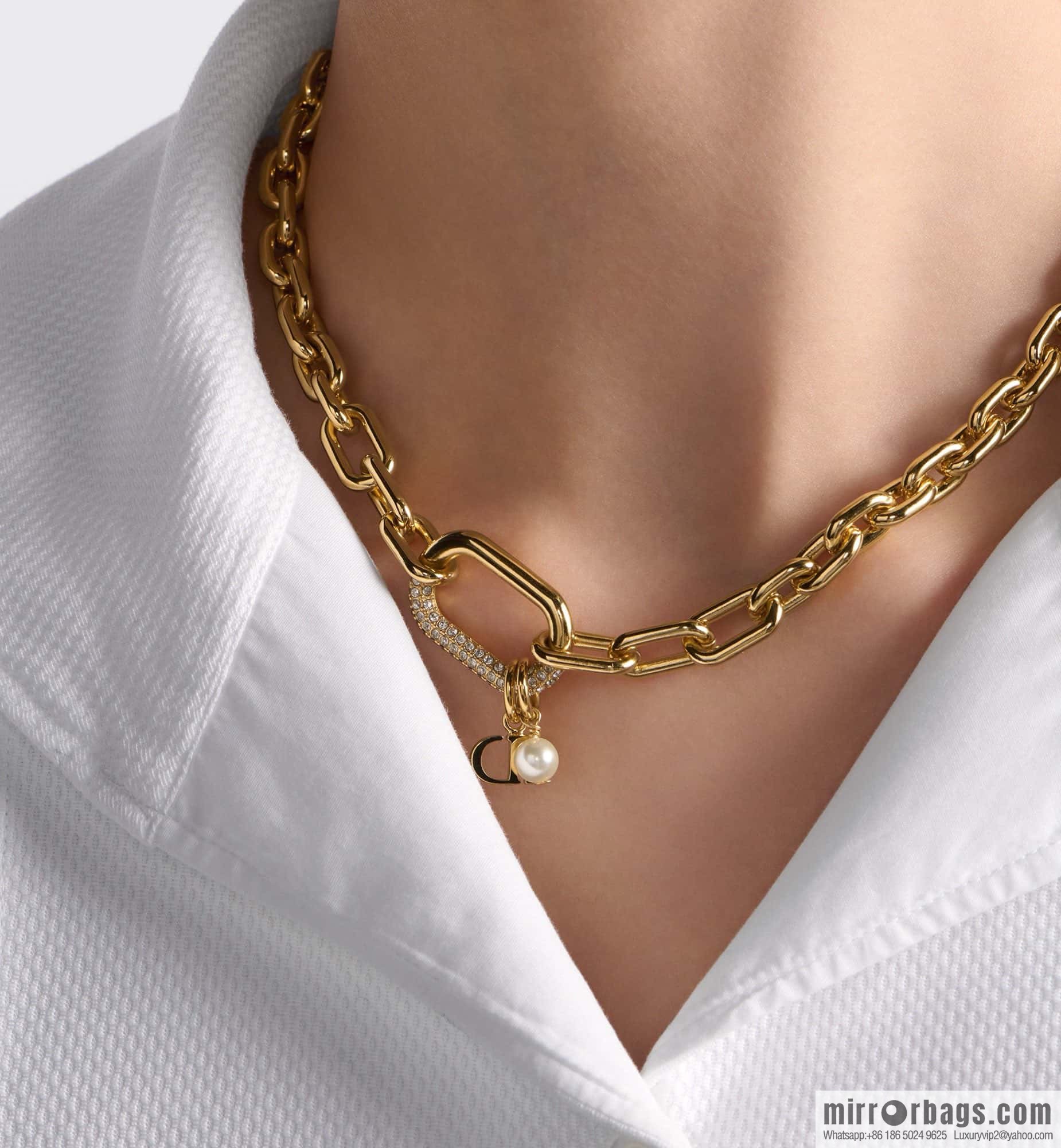 New ☑️ DIOR CD Pearl Chain Necklace