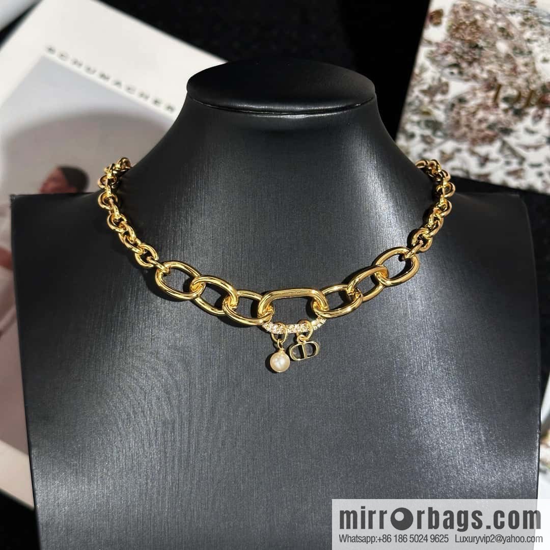 New ☑️ DIOR CD Pearl Chain Necklace