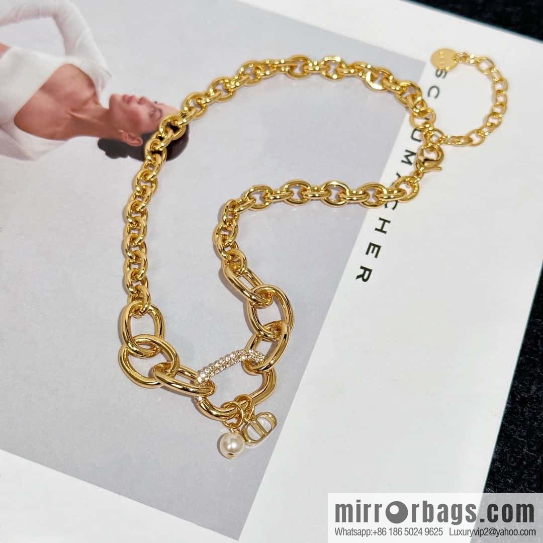 New ☑️ DIOR CD Pearl Chain Necklace