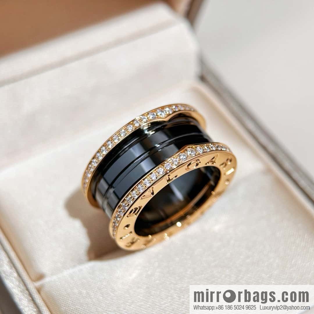 ❗Classic explosion ❗ with diamond ☀ BVLGARI with diamond black and white ceramic ring ☀