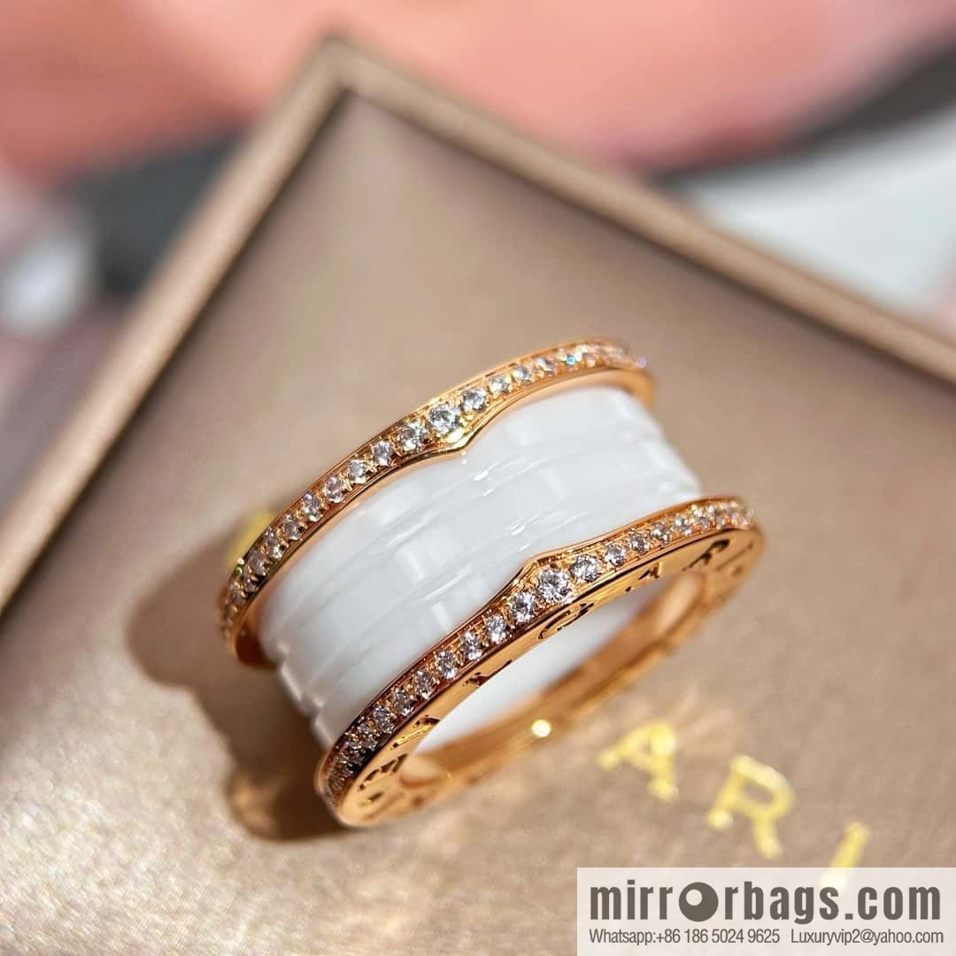 ❗Classic explosion ❗ with diamond ☀ BVLGARI with diamond black and white ceramic ring ☀