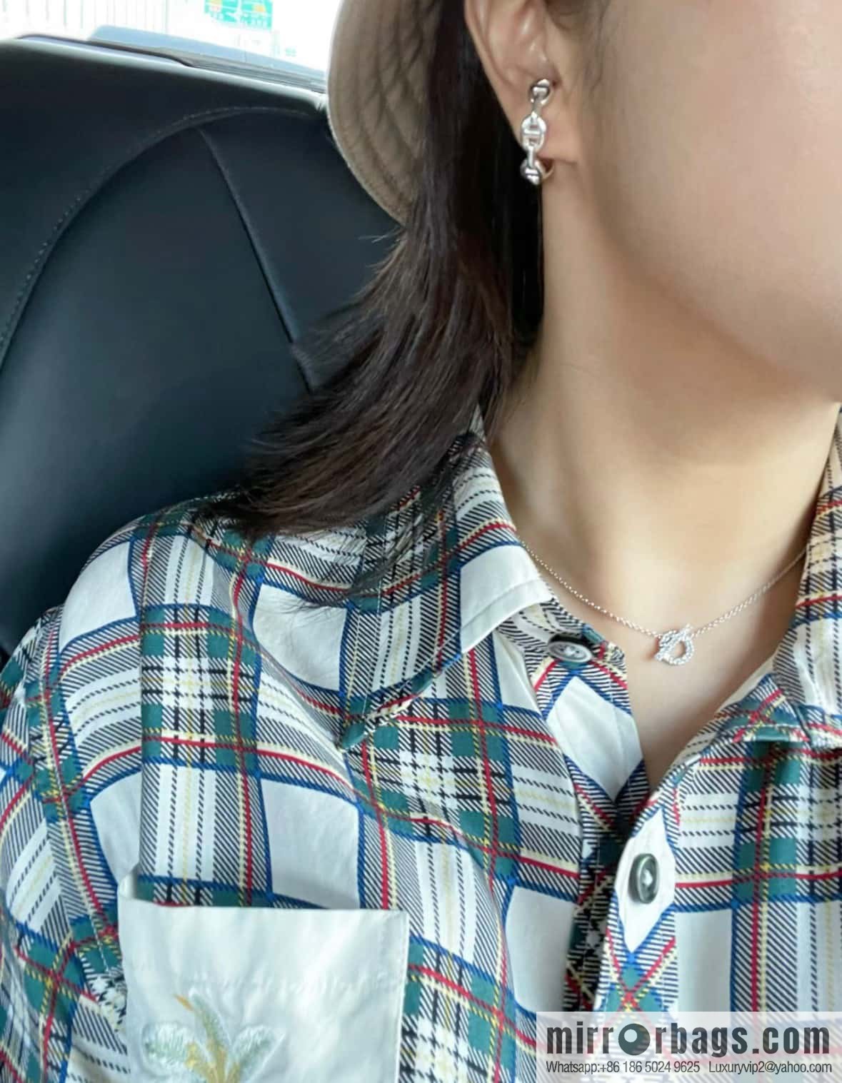 ❗️New ❗️ New ☑️ Hermès HERMES smooth pig nose stud earrings