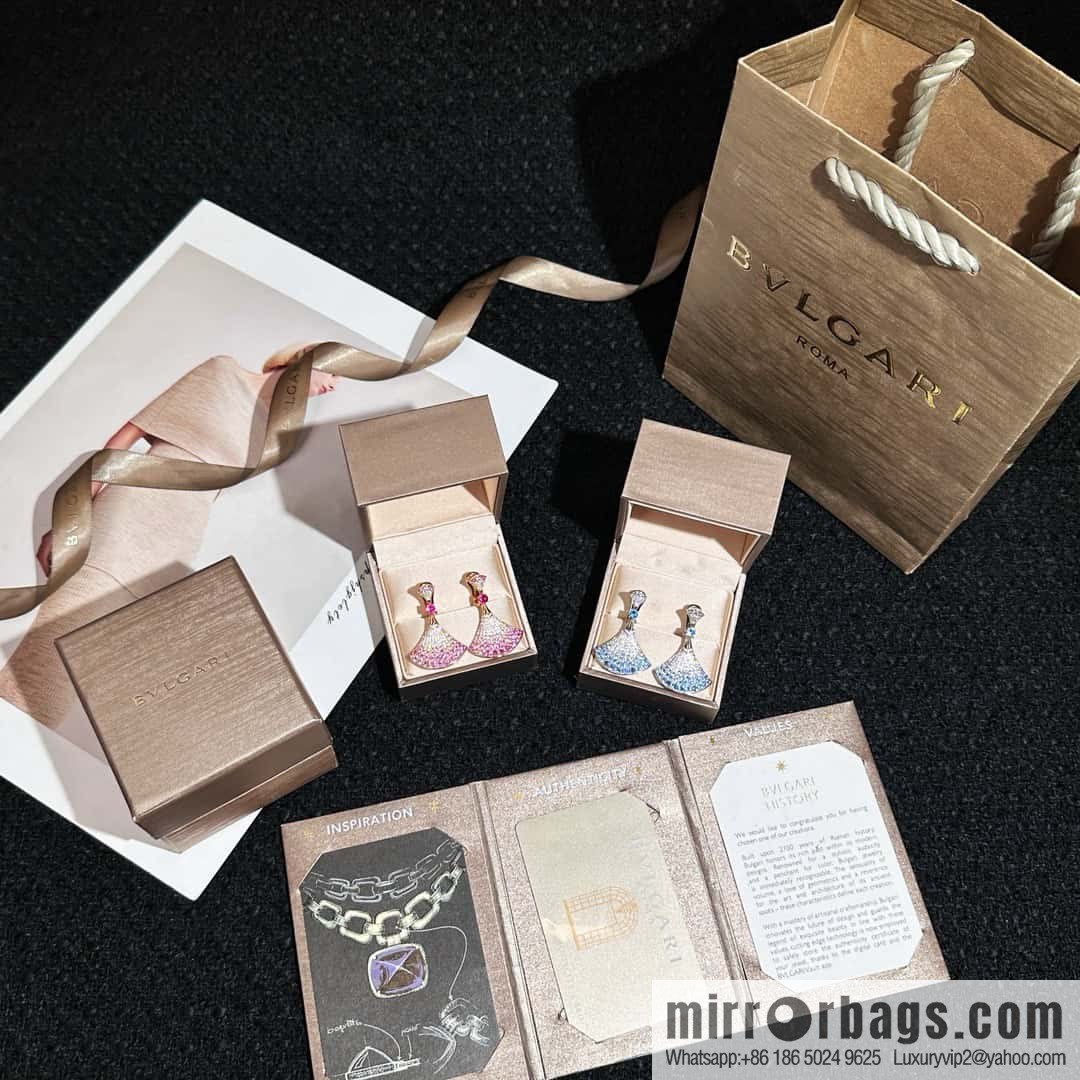 ❗️New ❗️ ☀ BVLGARI DIVAS'DREAM gradual change powder gradual change blue diamond fan earrings earrings ☀️