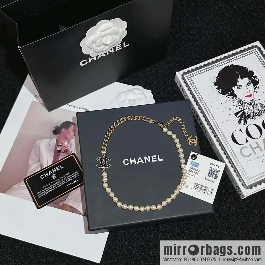 ❗️New ❗️ Chanel necklace ☀️ new ☑️ Chanel double c pearl necklace ☀️
