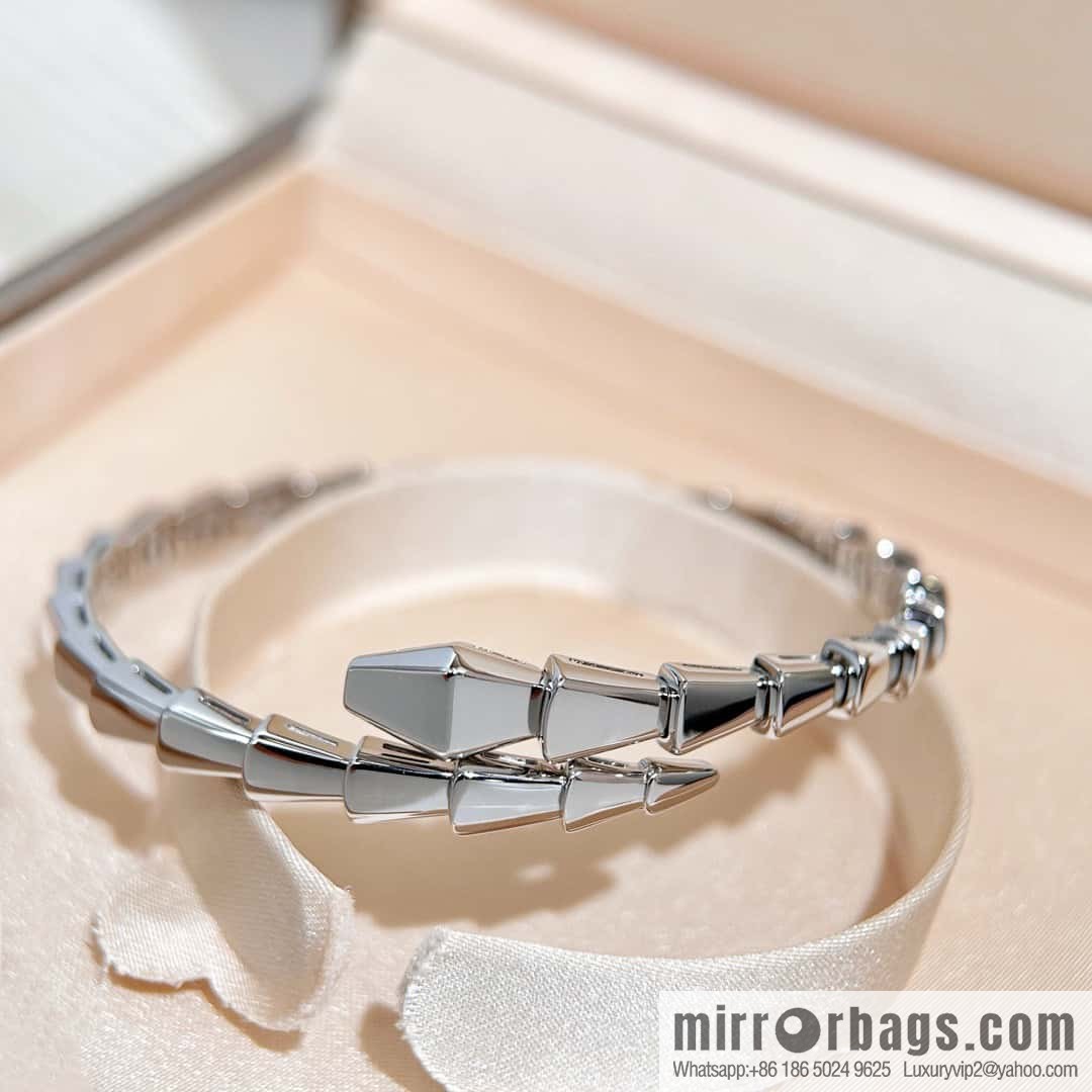 ❗️CNC version ❗️ ☀️ Seiko version A ☀️ Bulgari BVLGARI narrow version glossy snake bone bracelet ☀️
