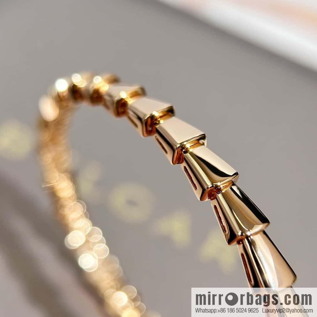 ❗️CNC version ❗️ ☀️ Seiko version A ☀️ Bulgari BVLGARI narrow version glossy snake bone bracelet ☀️