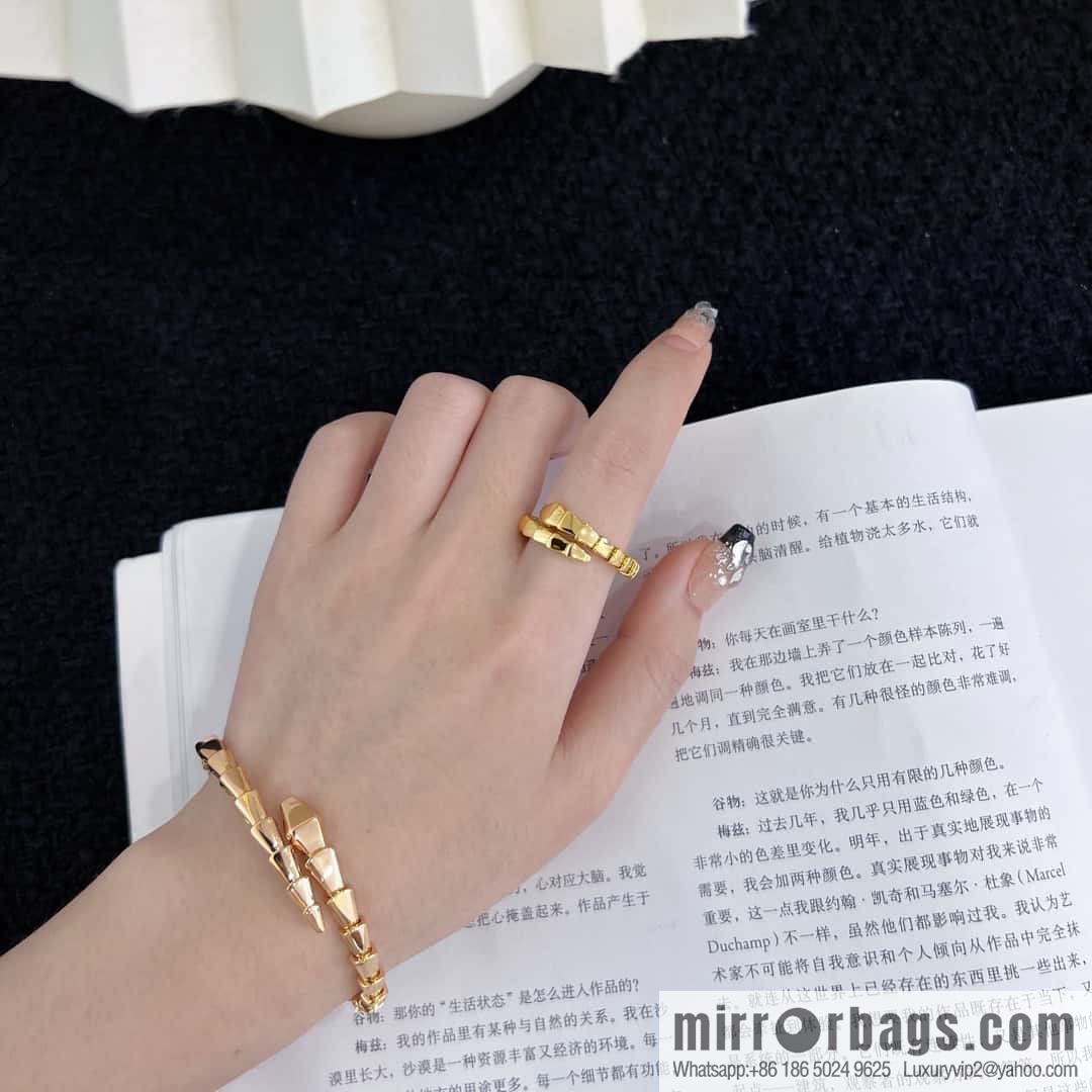 ❗️ New ❗️ ☀ Seiko version A ☀ BVLGARI glossy snake bone ring ☀