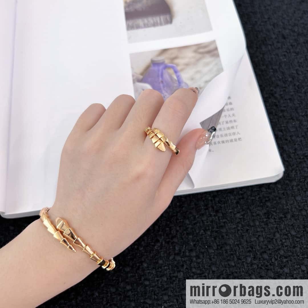 ❗️ New ❗️ ☀ Seiko version A ☀ BVLGARI glossy snake bone ring ☀