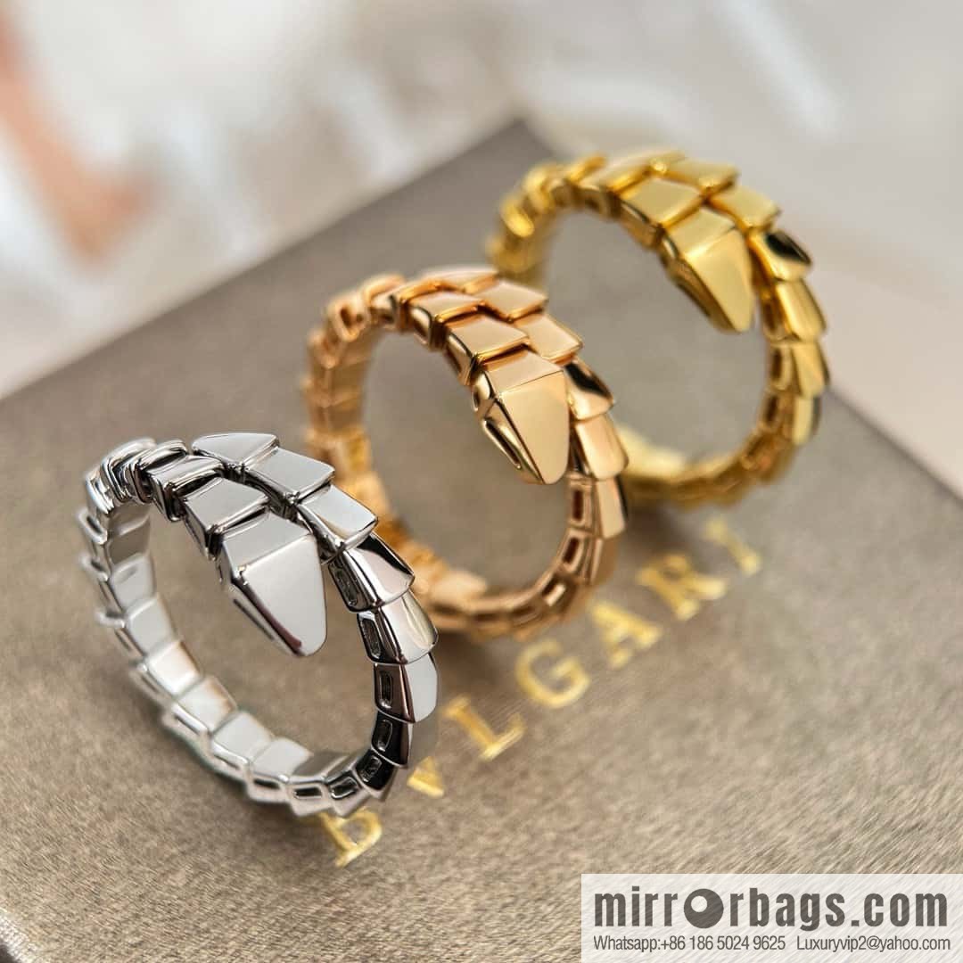 ❗️ New ❗️ ☀ Seiko version A ☀ BVLGARI glossy snake bone ring ☀