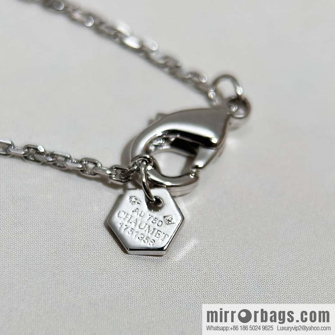 ❗️New ❗️ ☀️ Original A ☀️ Chaumet Paris CHAUMET New Bee Badge Necklace ☀️