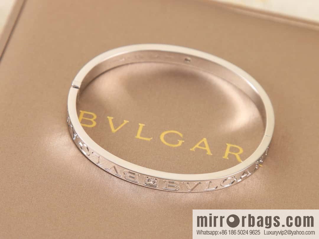❗Classic explosion ❗ ☀ Seiko version ☀ BVLGARI English alphabet bracelet