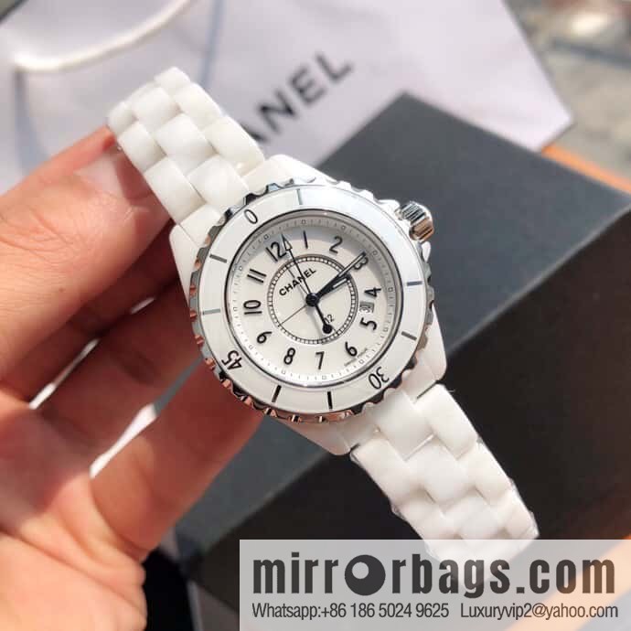 Women's model, official synchronization, and higher quality, the new H5698 brand Chanel series J12 movement type quartz gender women's quartz appearance details table diameter 33 mm