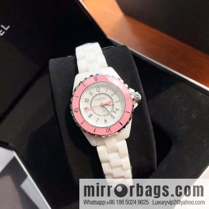 Women's model, official synchronization, and higher quality, the new H5698 brand Chanel series J12 movement type quartz gender women's quartz appearance details table diameter 33 mm