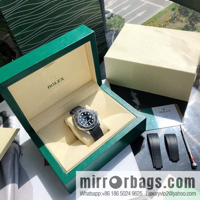 Rolex Yacht Platinum Swiss Original ETA-2836 Movement Dial Diameter 40mm Watch