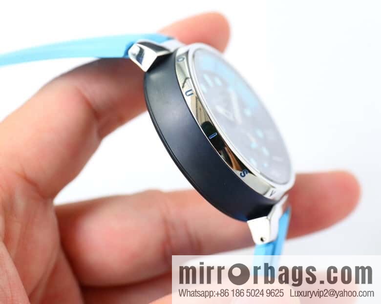 LV Super Supernatural Mechanical Watch Tambour Street Diver Chronograph - Self-made, 46mm and Fine
