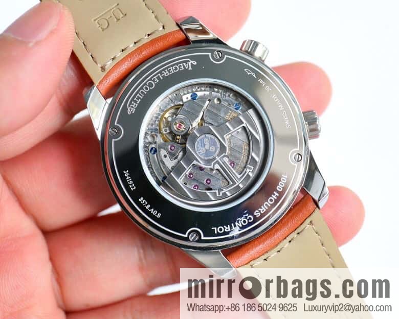 Jaeger-LeCoultre Beichen series V3 version diameter 41MM synchronous original streamlined stainless steel case escorts the watch with imported 9015 movement