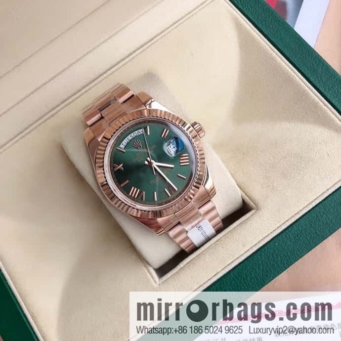 Rolex log type, the whole body is wrapped in 18k gold, the watch diameter is 41mm, and the original Swiss eta-2836 movement watch is loaded.