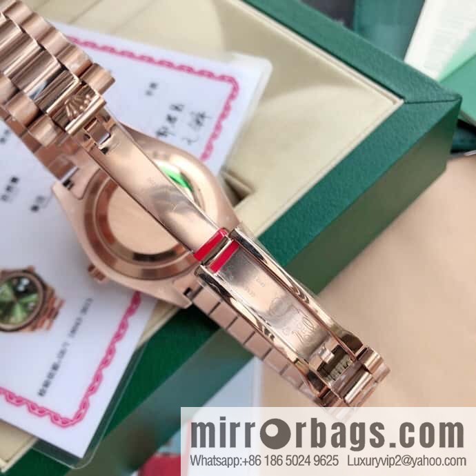 Rolex log type, the whole body is wrapped in 18k gold, the watch diameter is 41mm, and the original Swiss eta-2836 movement watch is loaded.