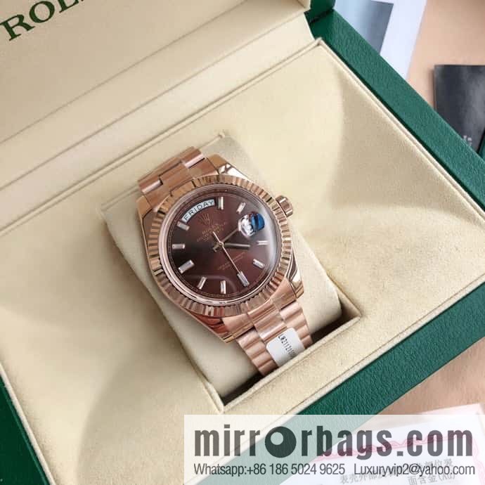 Rolex log type, the whole body is wrapped in 18k gold, the watch diameter is 41mm, and the original Swiss eta-2836 movement watch is loaded.