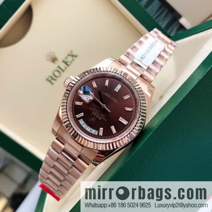 Rolex log type, the whole body is wrapped in 18k gold, the watch diameter is 41mm, and the original Swiss eta-2836 movement watch is loaded.