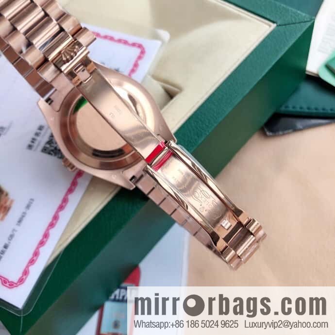 Rolex log type, the whole body is wrapped in 18k gold, the watch diameter is 41mm, and the original Swiss eta-2836 movement watch is loaded.