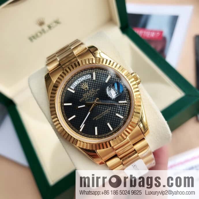 Rolex log type, the whole body is wrapped in 18k gold, the watch diameter is 41mm, and the original Swiss eta-2836 movement watch is loaded.