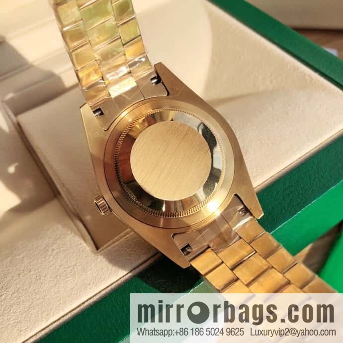 Rolex log type, the whole body is wrapped in 18k gold, the watch diameter is 41mm, and the original Swiss eta-2836 movement watch is loaded.