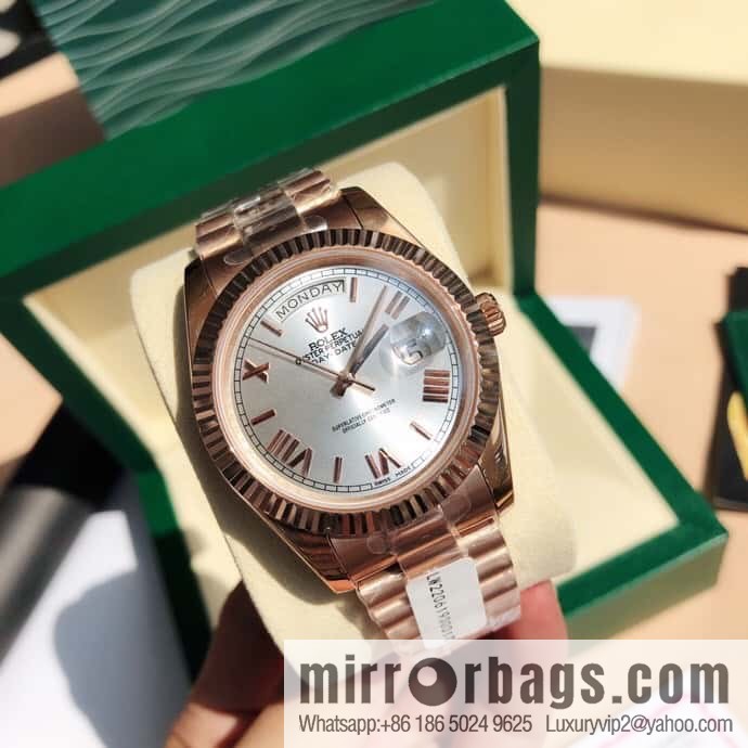 Rolex log type, the whole body is wrapped in 18k gold, the watch diameter is 41mm, and the original Swiss eta-2836 movement watch is loaded.