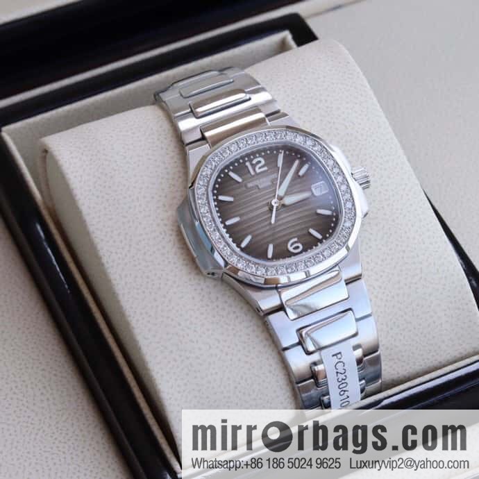 PP Nautilus 7010 series, the most beautiful Nautilus real diamond 32mm ultra-thin quartz women's watch