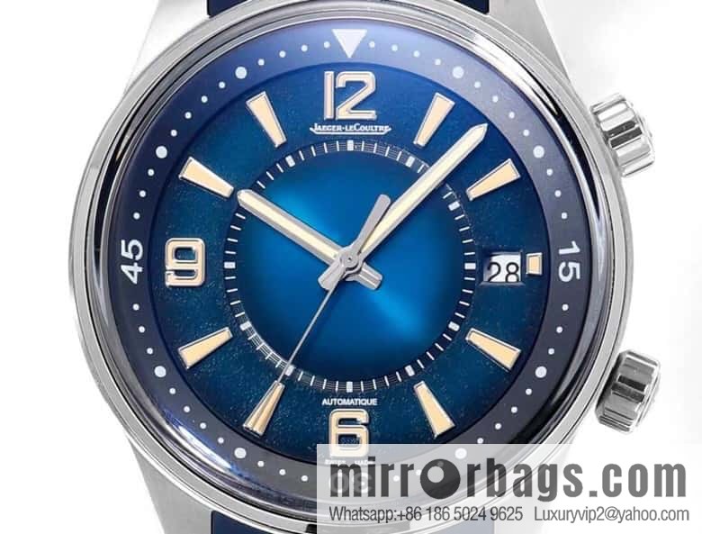 Produced by BLS, the calendar-type thin and stable 9015 movement of the Jaeger-LeCoultre Beichen series was changed to the JCL.899A/1 movement watch