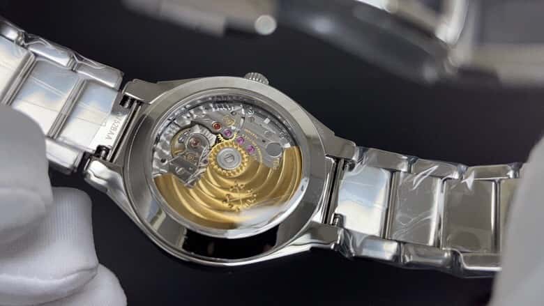 Patek Philippe TWENTY~ 4 Series 7300 Watch 324SC Self-winding Movement