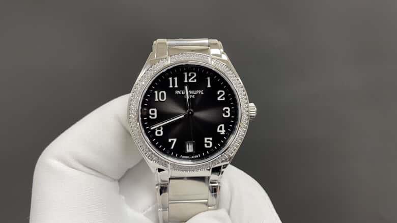 Patek Philippe TWENTY~ 4 Series 7300 Watch 324SC Self-winding Movement