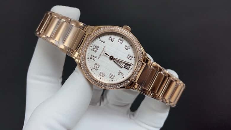 Patek Philippe TWENTY~ 4 Series 7300 Watch 324SC Self-winding Movement