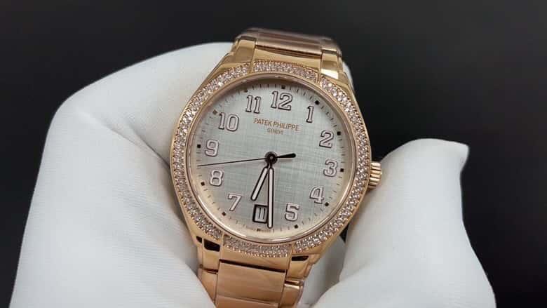 Patek Philippe TWENTY~ 4 Series 7300 Watch 324SC Self-winding Movement