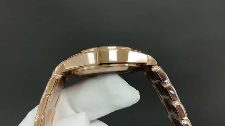 Patek Philippe TWENTY~ 4 Series 7300 Watch 324SC Self-winding Movement