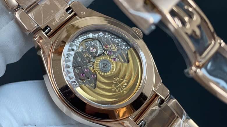 Patek Philippe TWENTY~ 4 Series 7300 Watch 324SC Self-winding Movement