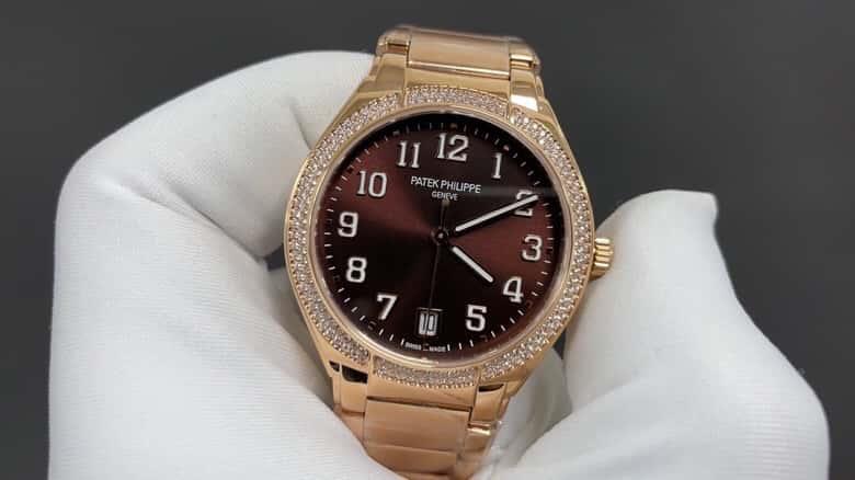 Patek Philippe TWENTY~ 4 Series 7300 Watch 324SC Self-winding Movement