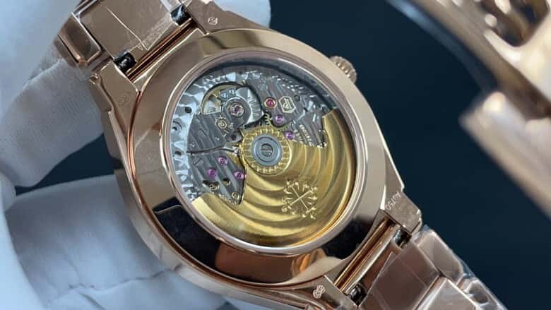 Patek Philippe TWENTY~ 4 Series 7300 Watch 324SC Self-winding Movement