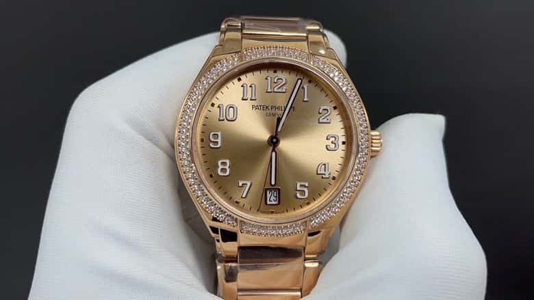 Patek Philippe TWENTY~ 4 Series 7300 Watch 324SC Self-winding Movement