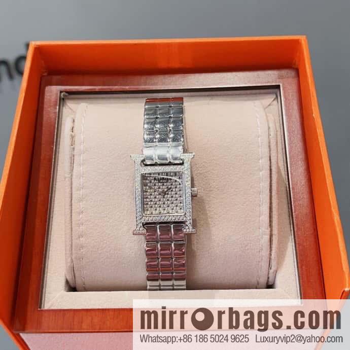 Xiaohongshu Internet celebrity, Hermès heure H steel watch