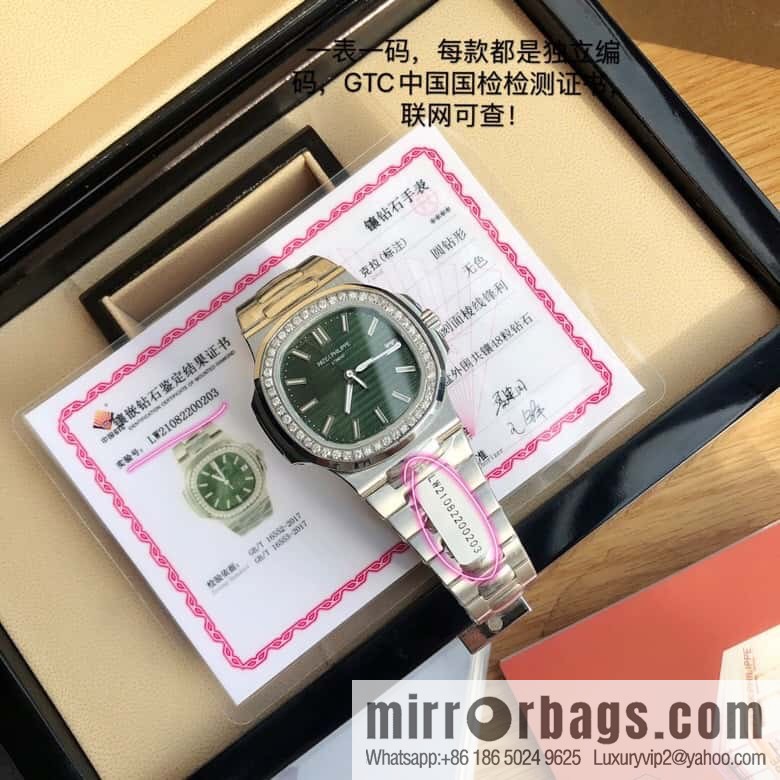 Patek Philippe 5711 Nautilus Cal.324 movement watch