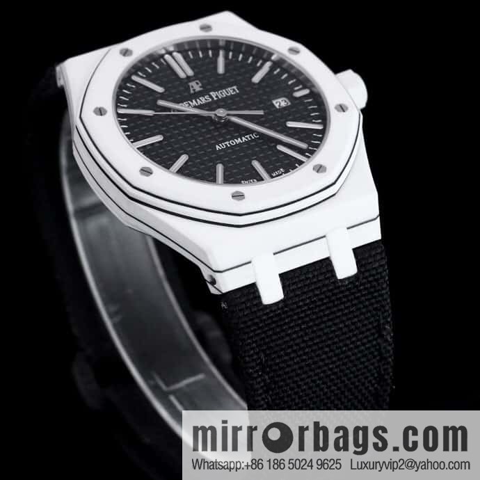 Audemars Piguet AP Royal Oak Audemars Piguet Cal.3120 * movement watch